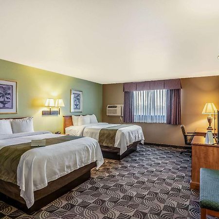 Quality Inn & Suites Hannibal Ngoại thất bức ảnh