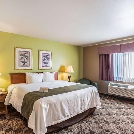 Quality Inn & Suites Hannibal Ngoại thất bức ảnh