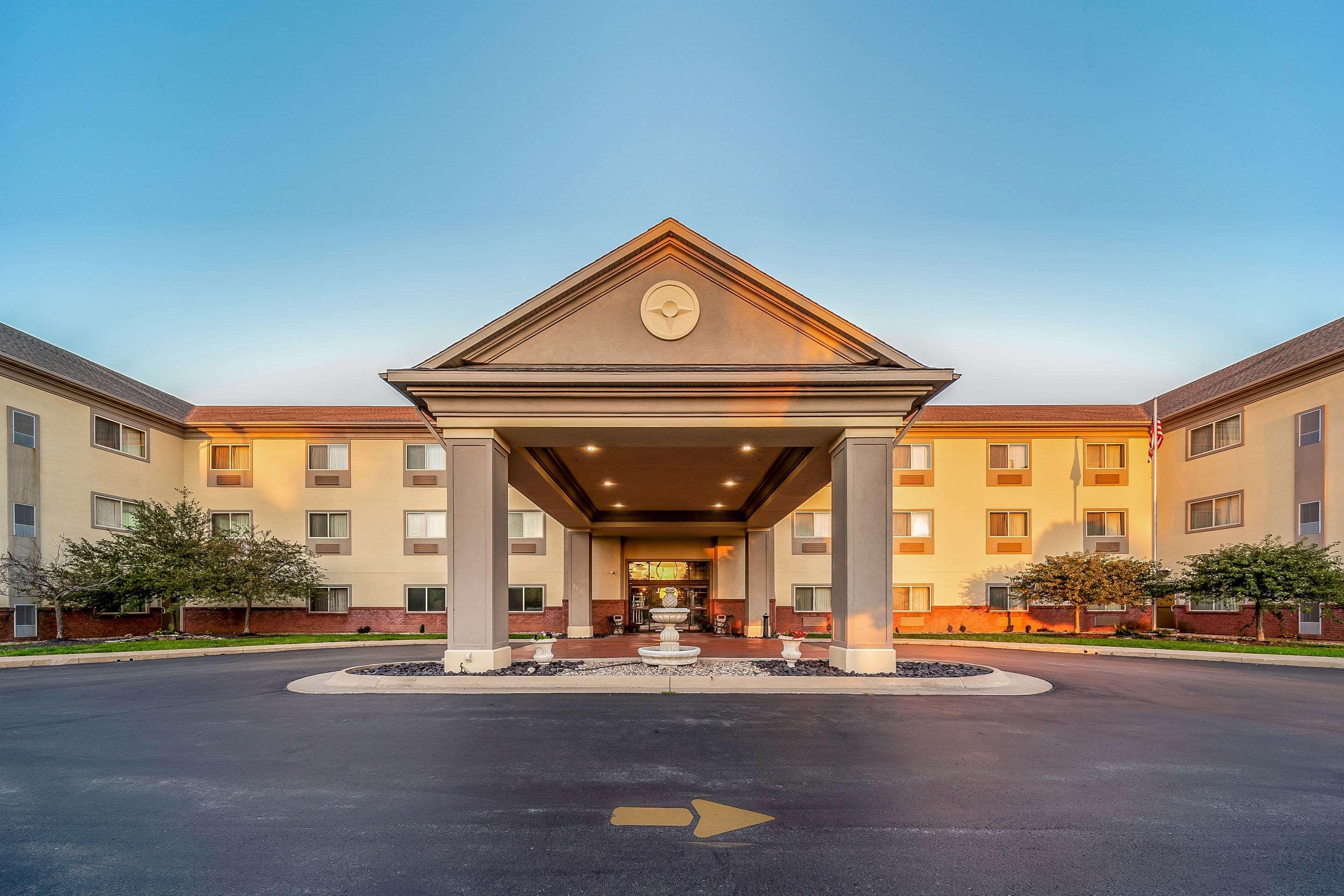 Quality Inn & Suites Hannibal Ngoại thất bức ảnh