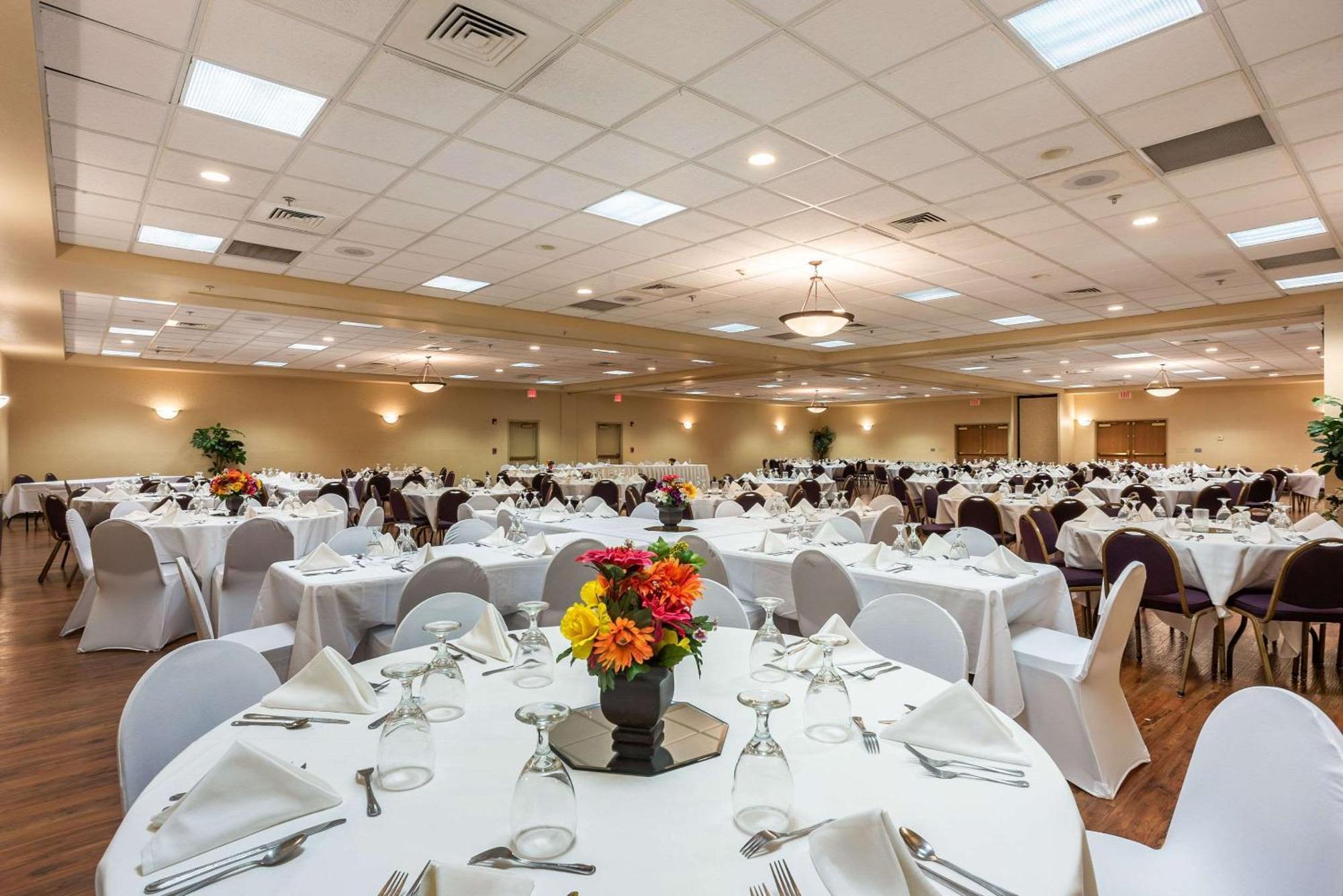 Quality Inn & Suites Hannibal Ngoại thất bức ảnh
