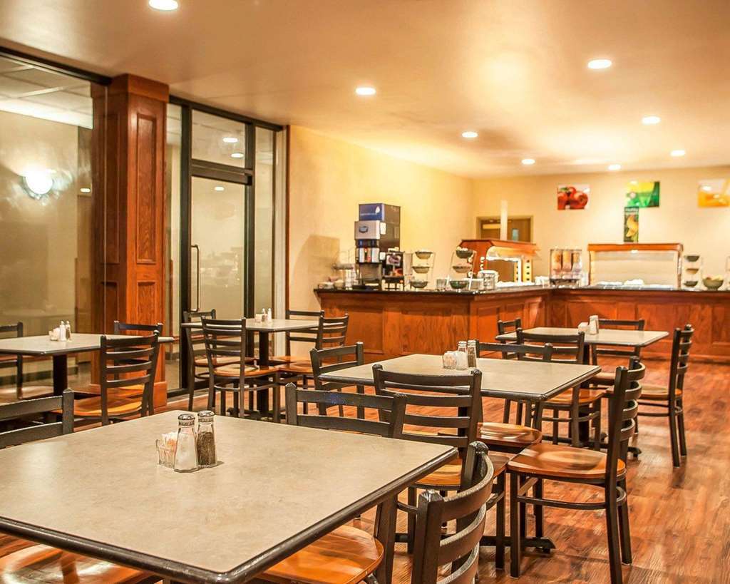 Quality Inn & Suites Hannibal Nhà hàng bức ảnh