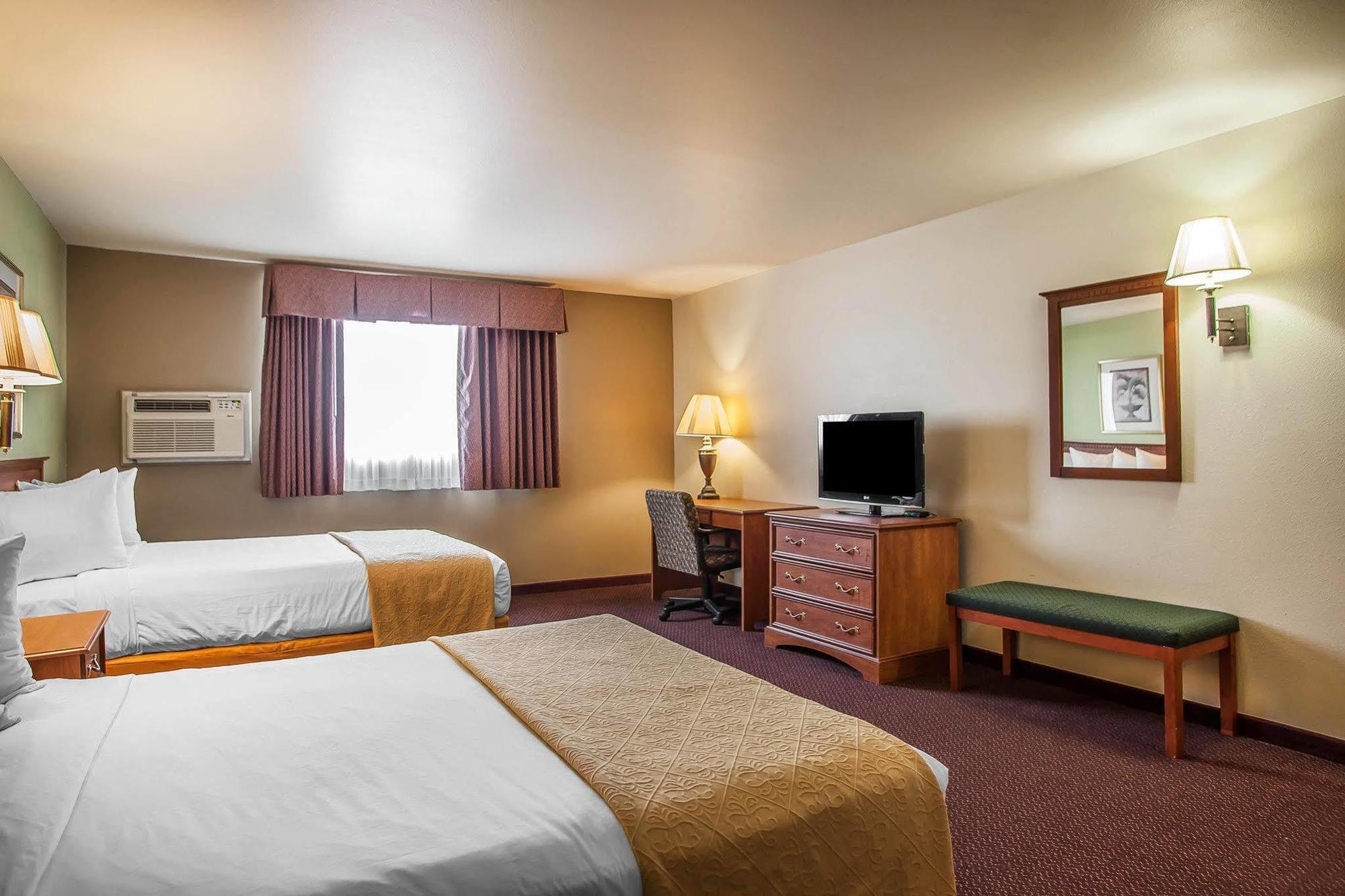 Quality Inn & Suites Hannibal Ngoại thất bức ảnh