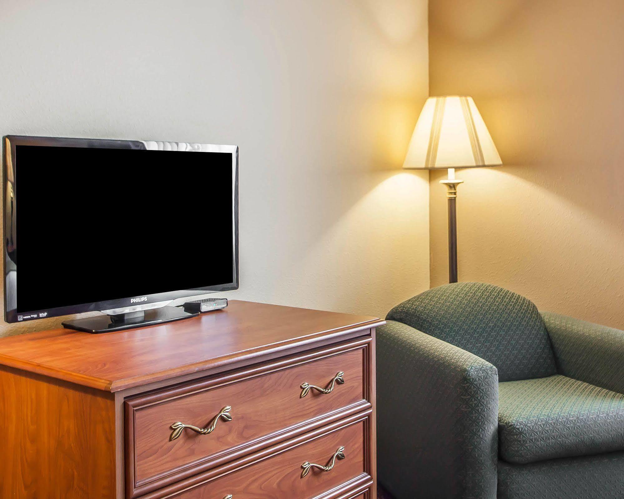 Quality Inn & Suites Hannibal Ngoại thất bức ảnh